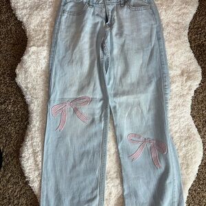 abercrombie kids light blue jeans with pink bow appliques